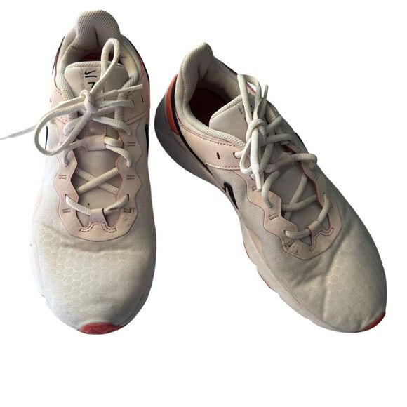 Nike Shoes - Women’s Nike Legend Essential 2 athletic running sneakers
Size 10.5